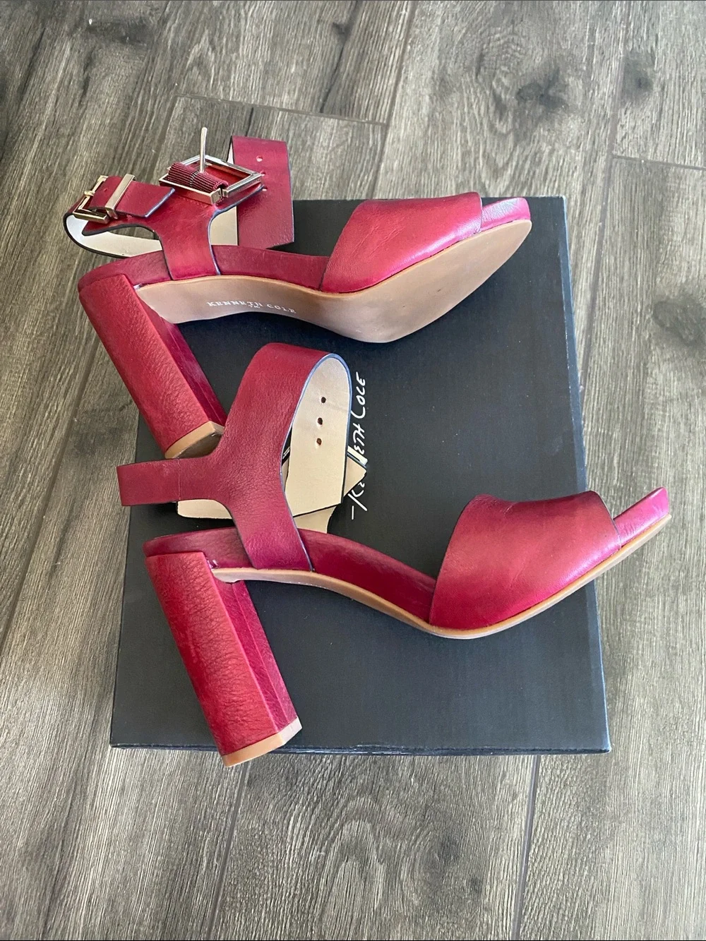 Kenneth Cole Teagan Burgundy Block Heel Sandals